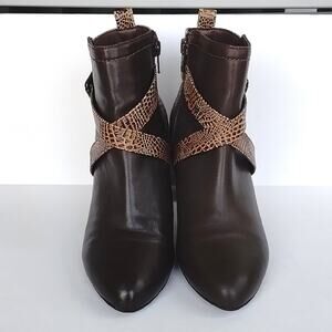 David Tate Inspire Leather Naked Lizard Heeled Brown Belted Zip Booties 6.5 WW